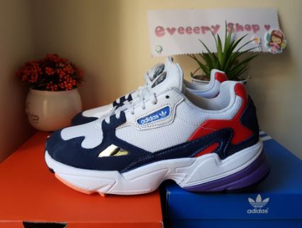 Adidas Falcon เบอร์ 9.5UK/ 11US / 44 / 280J